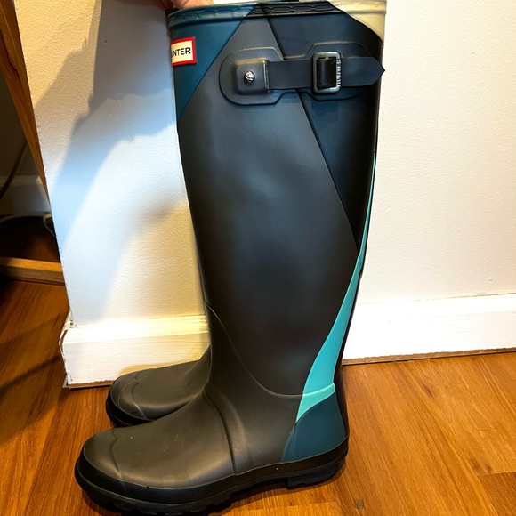 RARE Womens Hunter multicolor tall rain boots - Picture 3 of 8